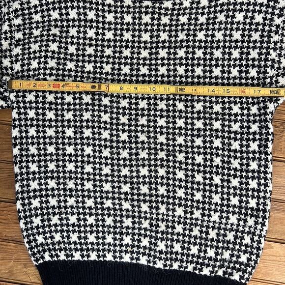 Vintage 80’s 90’s womens acrylic crew neck sweater black whitesize medium - Picture 4 of 6